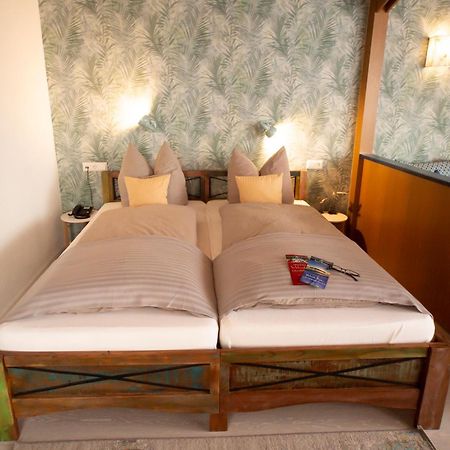 Haus Rose Bed and Breakfast Allensbach Buitenkant foto