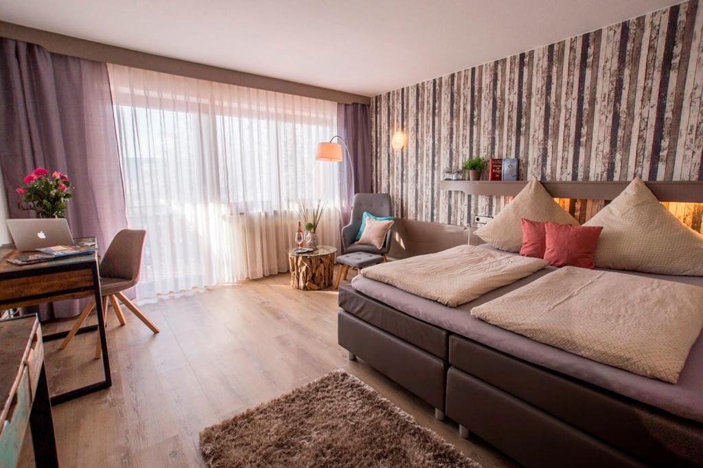 Haus Rose Bed and Breakfast Allensbach Buitenkant foto