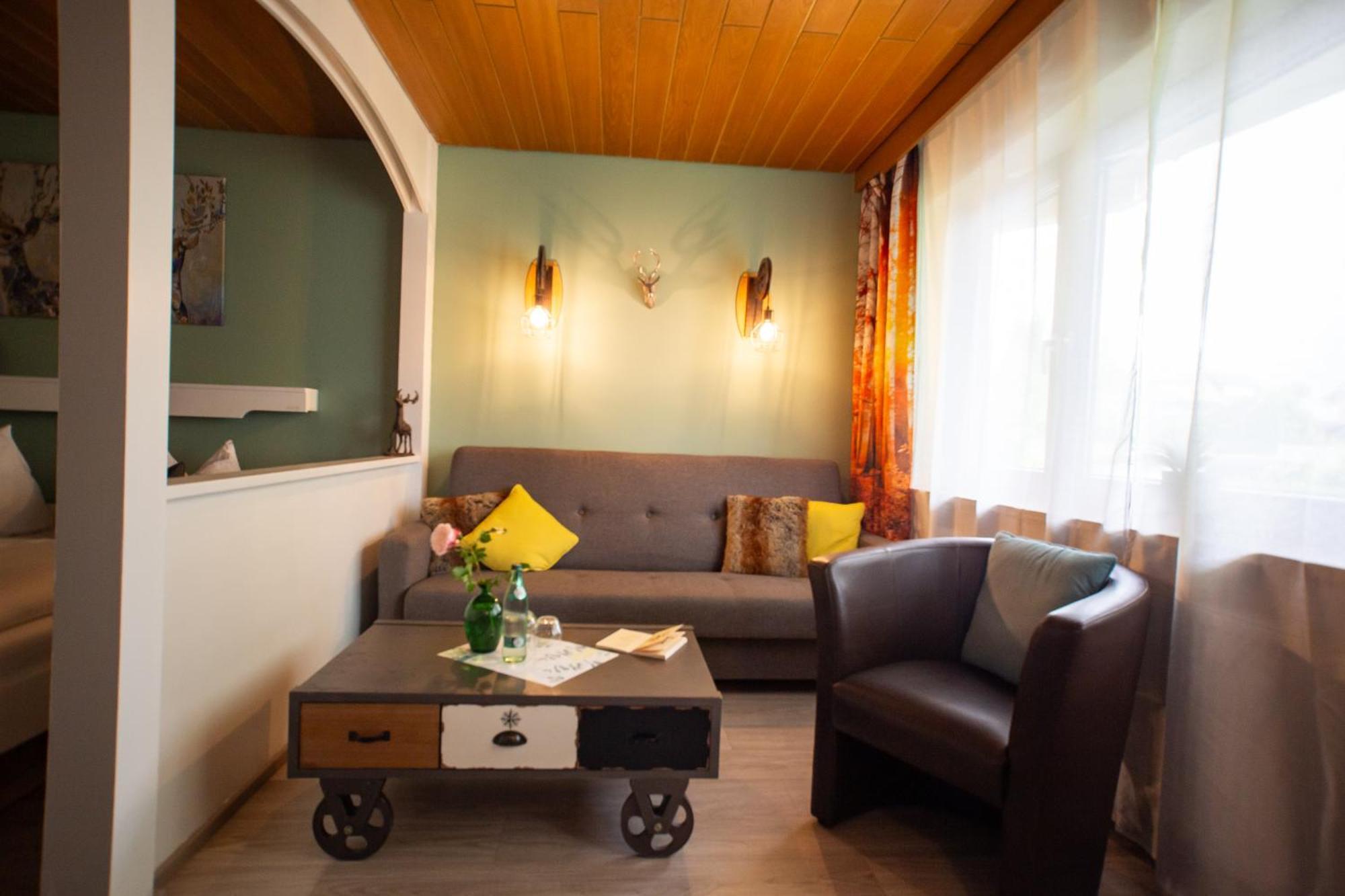 Haus Rose Bed and Breakfast Allensbach Buitenkant foto