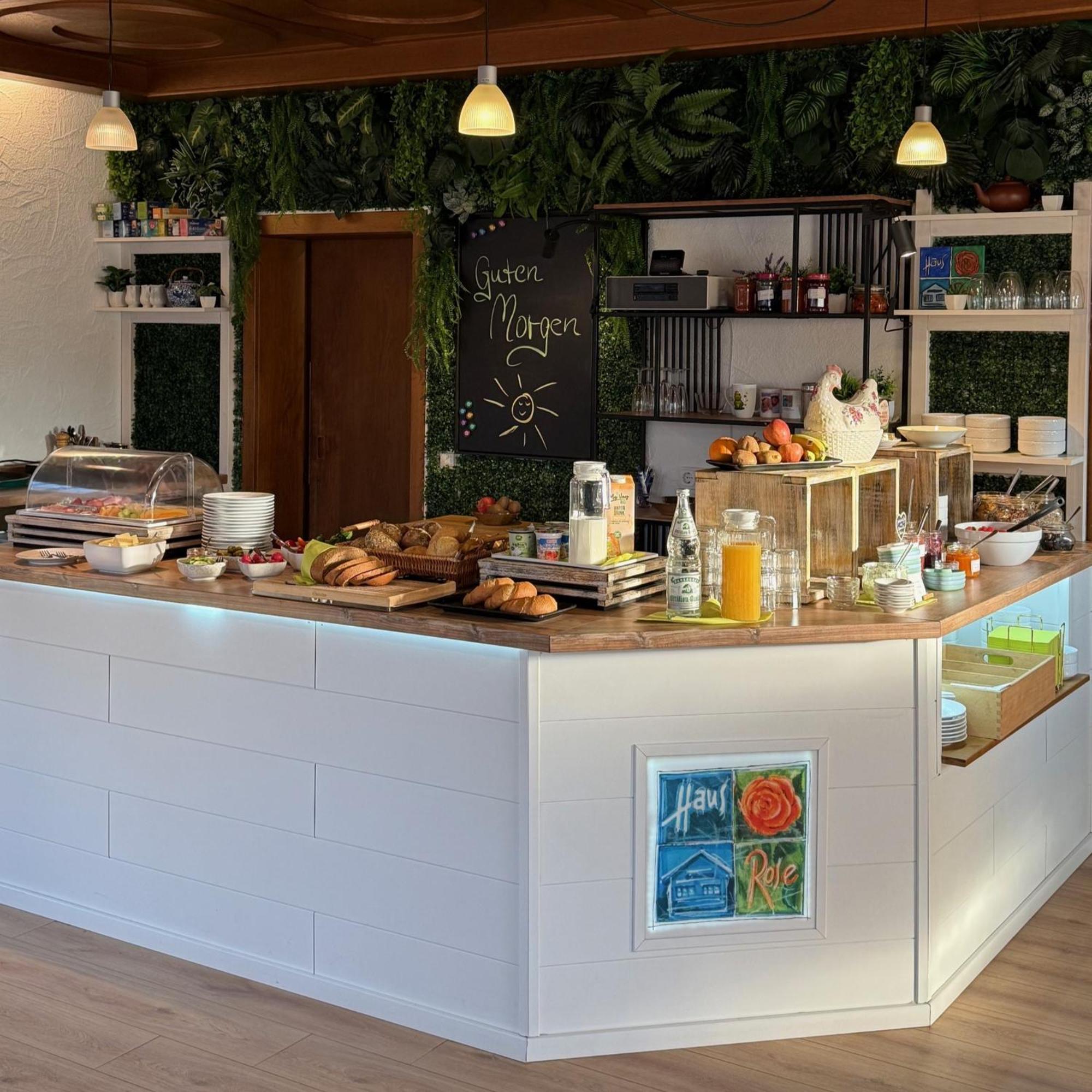Haus Rose Bed and Breakfast Allensbach Buitenkant foto