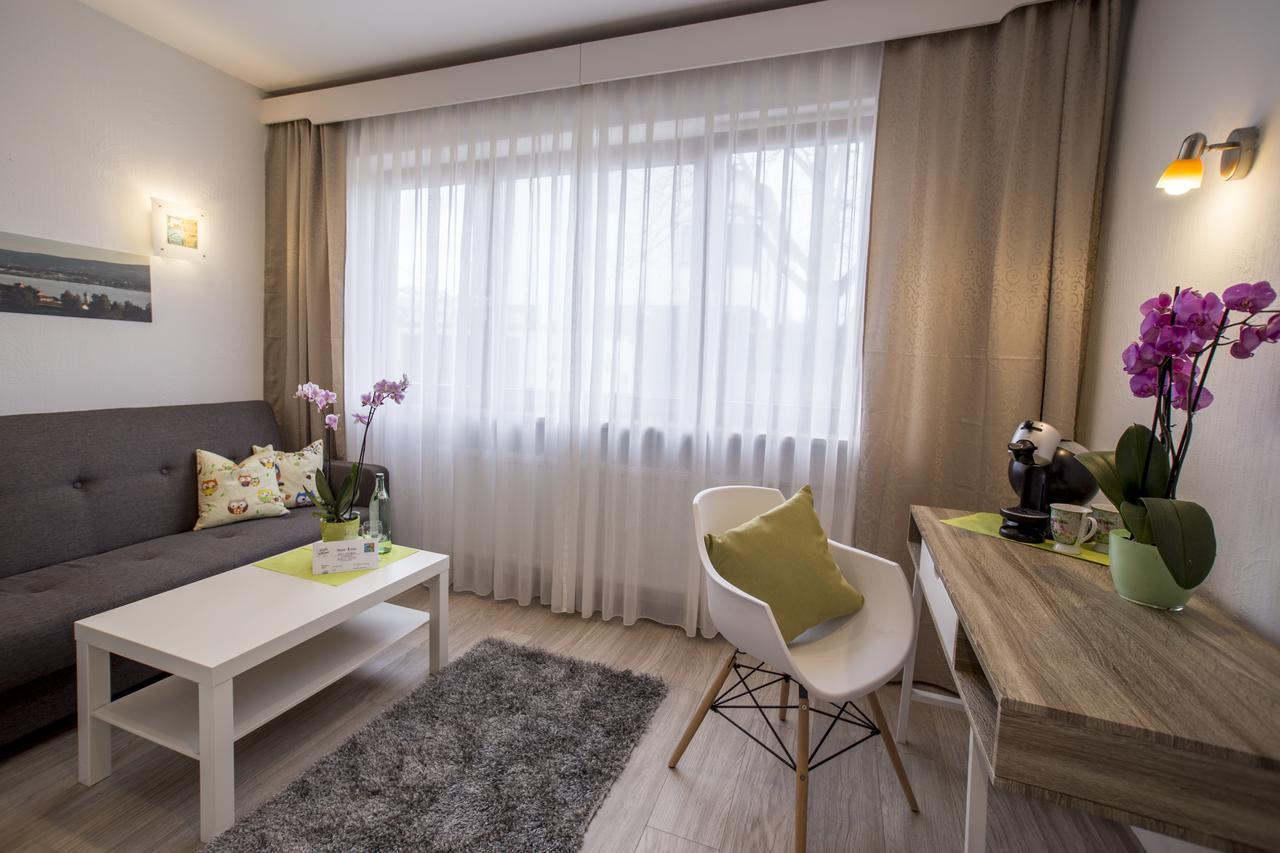 Haus Rose Bed and Breakfast Allensbach Buitenkant foto